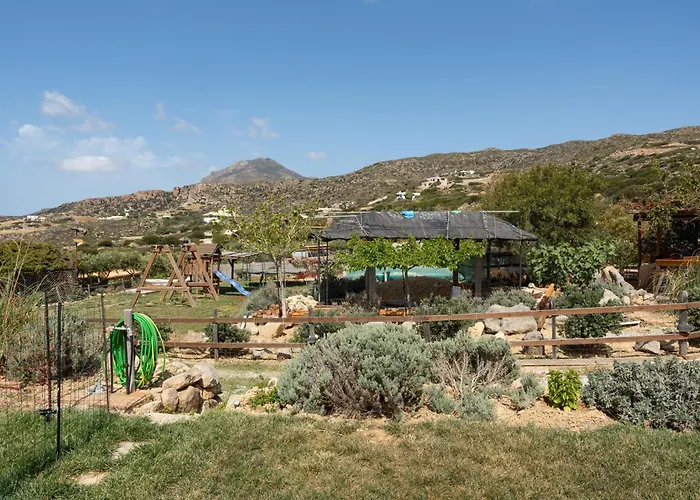 Luna Rossa Milos - Chili Moon Апартаменты