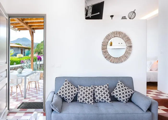 Luna Rossa Milos - Chili Moon Provatas